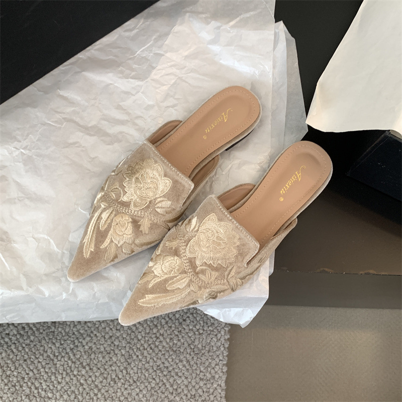 2026 Nieuwe Dames Slippers Bor - Embroidery Designer recensie en prijs
