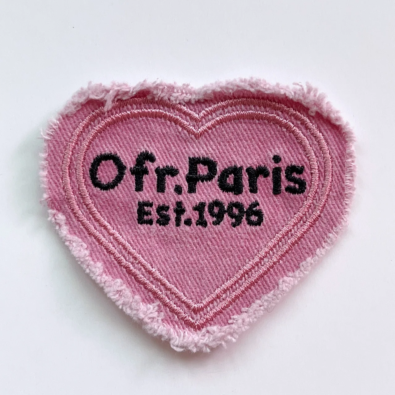 Roze Hart Applique Voor Kledin - Embroidery Artist recensie en prijs