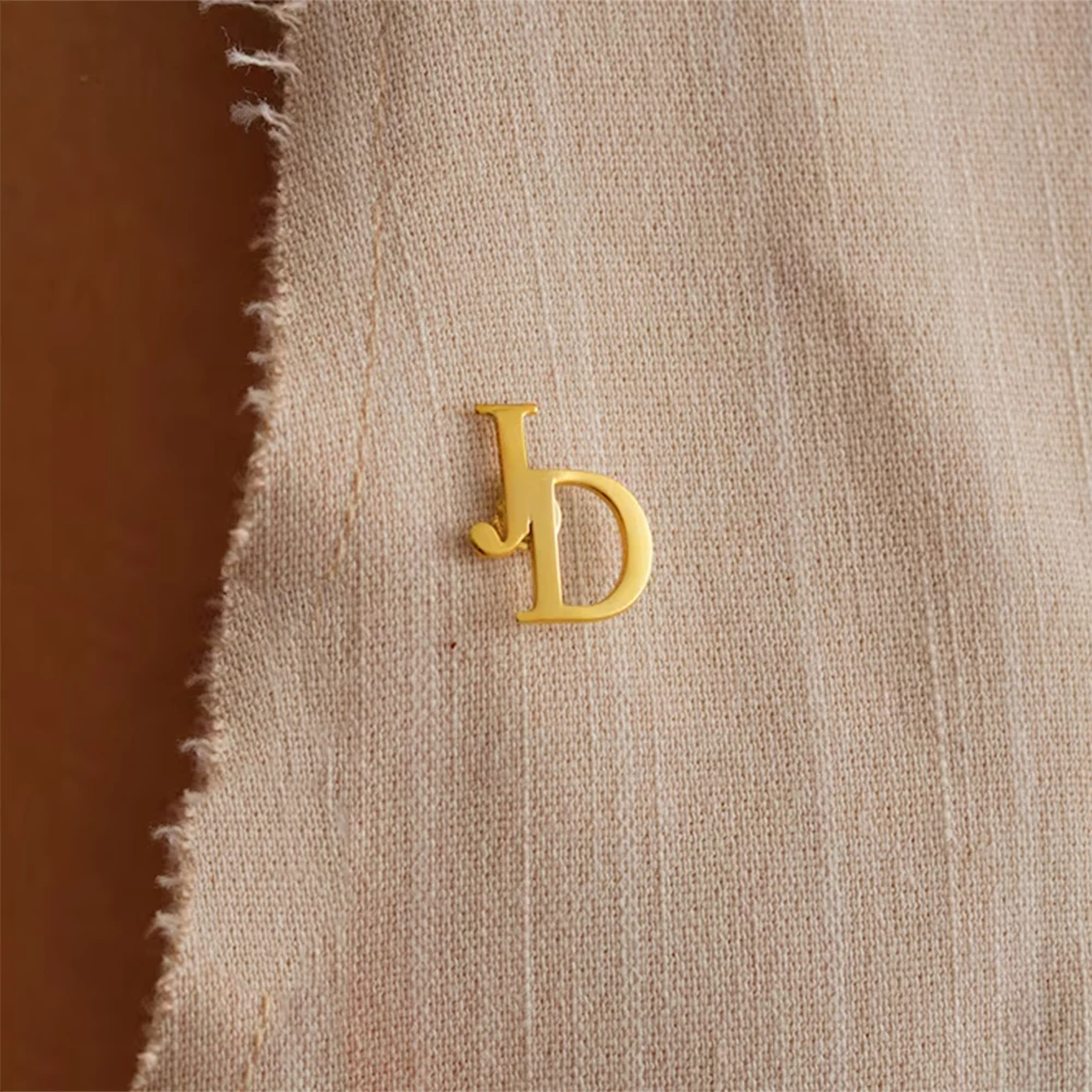 Aangepaste initiële broches vo - Embroidery Name recensie en prijs